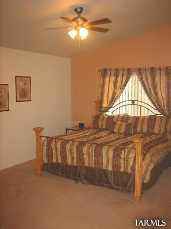 2783 W Medallion Drive