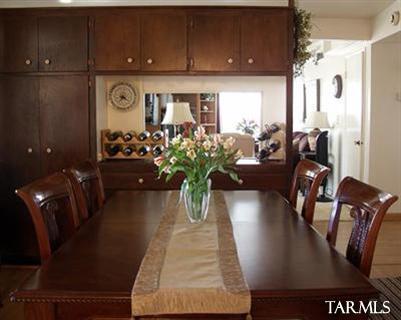 1216 W Wheatridge Drive