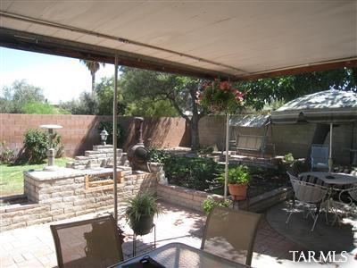 1216 W Wheatridge Drive