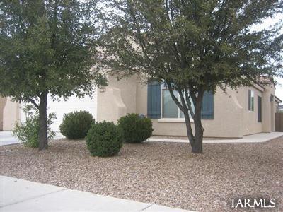 9014 N School Hill Drive