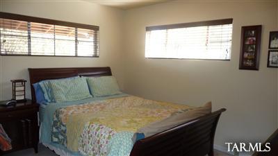 2731 N Warren Avenue