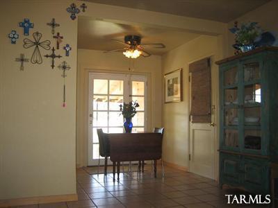 2731 N Warren Avenue