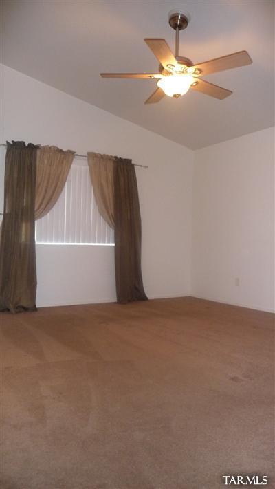 2818 W Medallion Drive