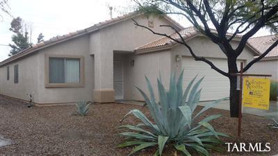 2818 W Medallion Drive