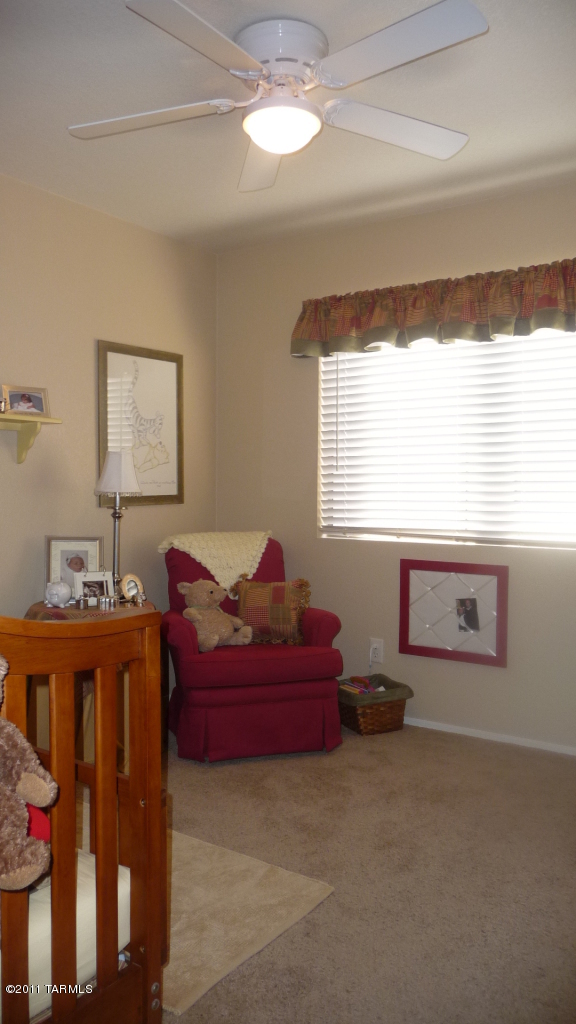 2825 W Simplicity Drive