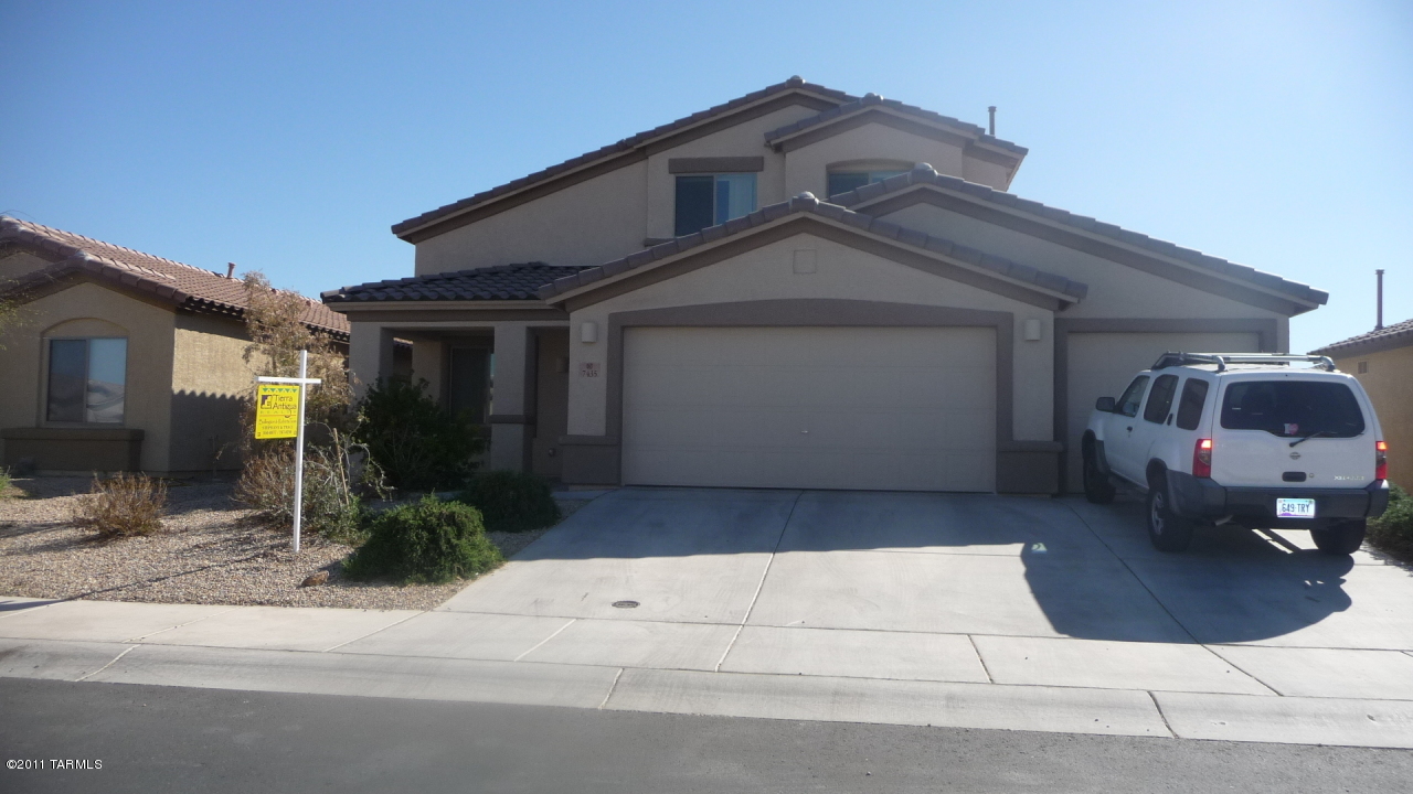 7435 W Blandford Drive