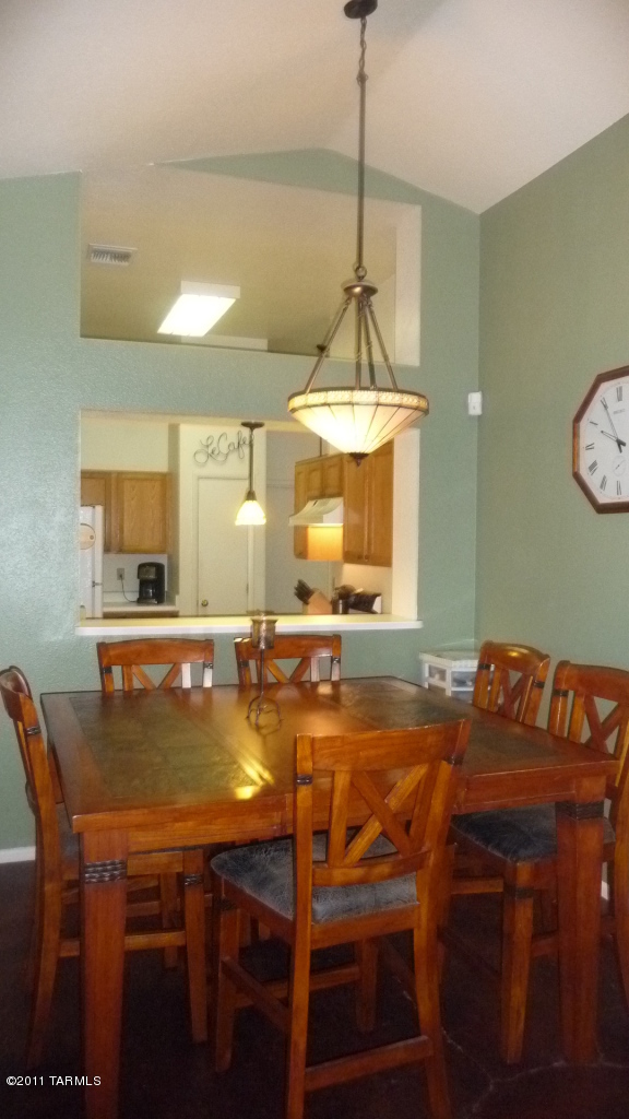 1398 N Amberbrooke Avenue