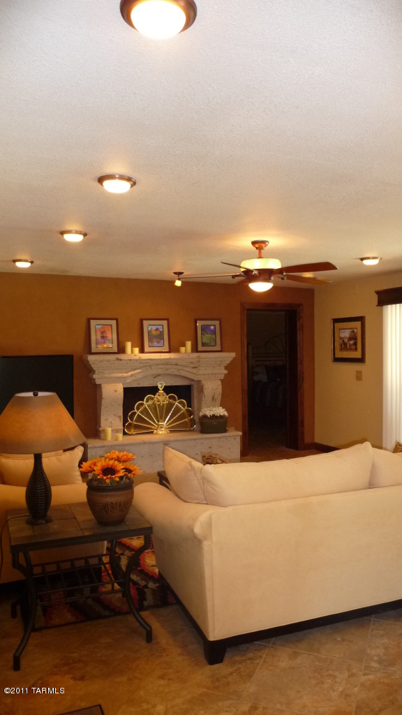 1620 W Montebella Drive