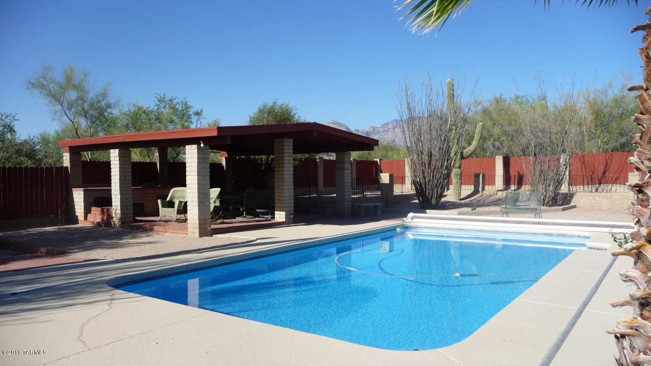 1620 W Montebella Drive