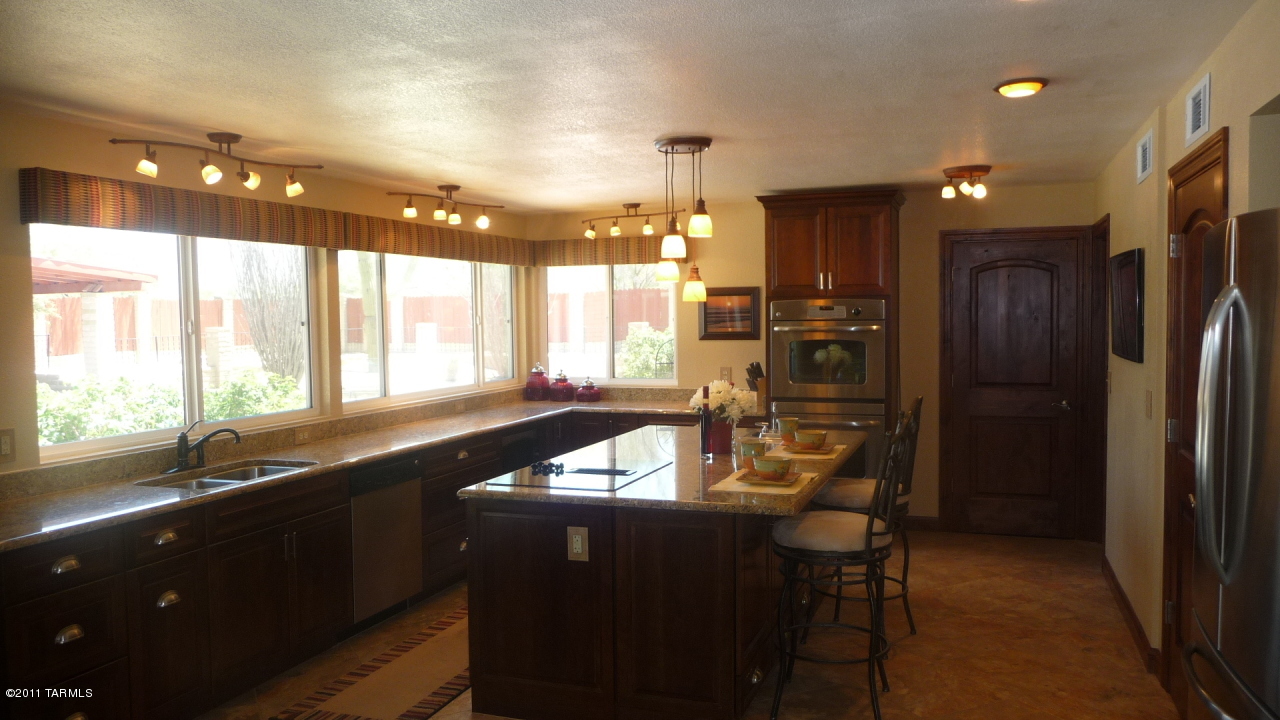 1620 W Montebella Drive