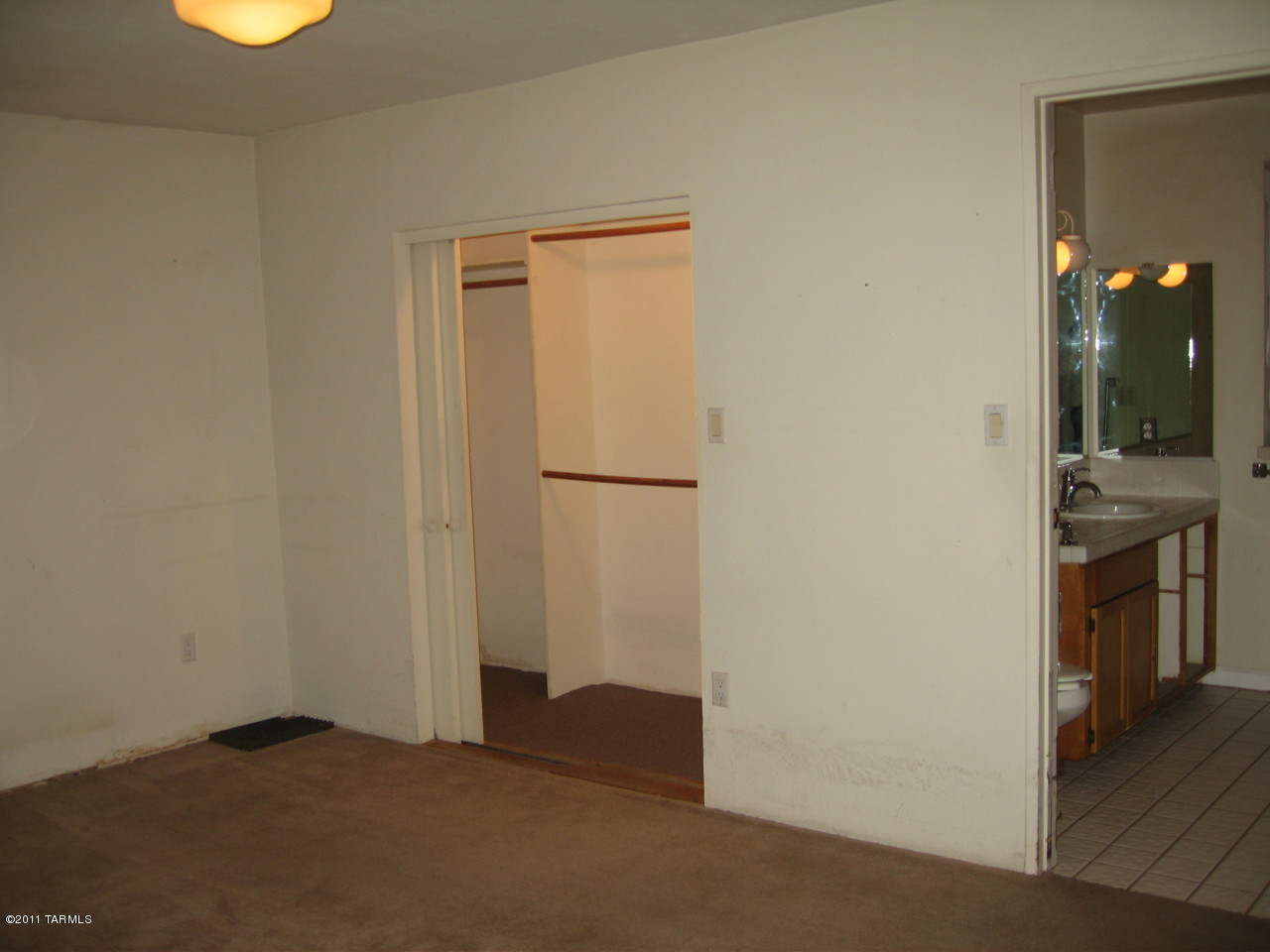 16225 N Forecastle Avenue