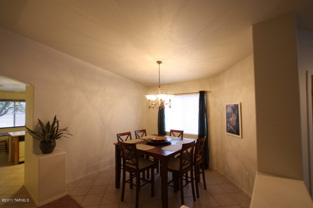 7812 S Placita Senora Maria