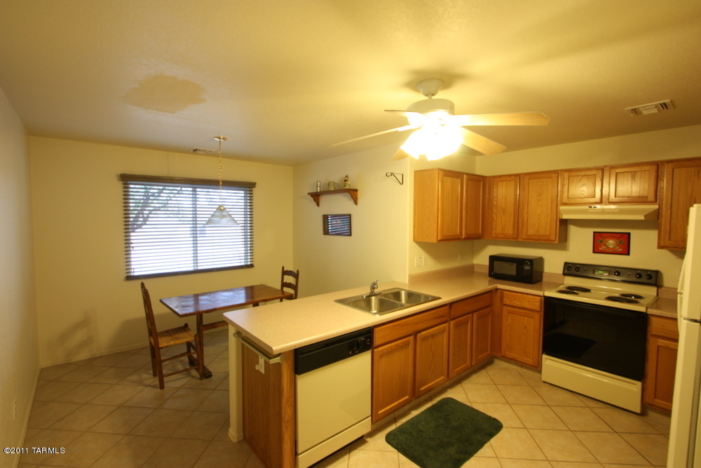 7812 S Placita Senora Maria