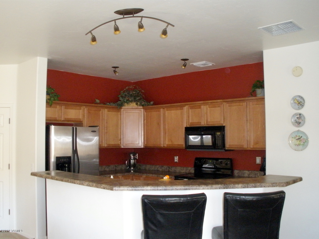 6801 S Avenida Del Abrazo