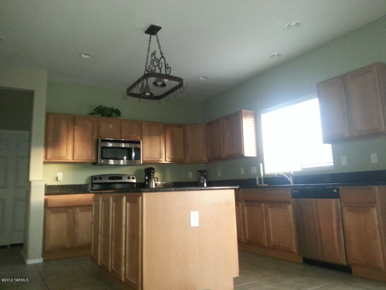 21169 E Liberty Place