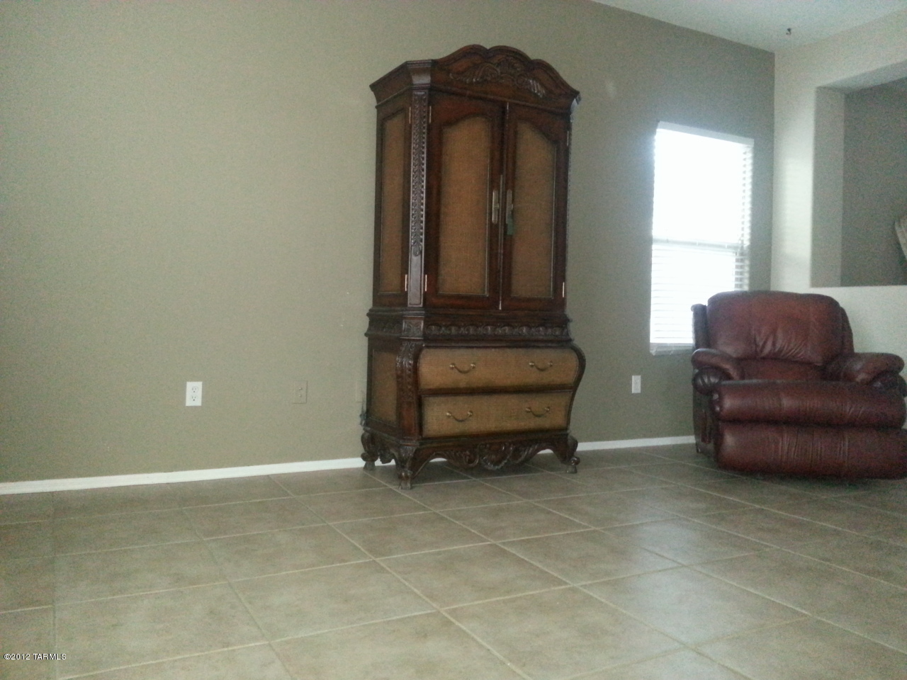 21169 E Liberty Place