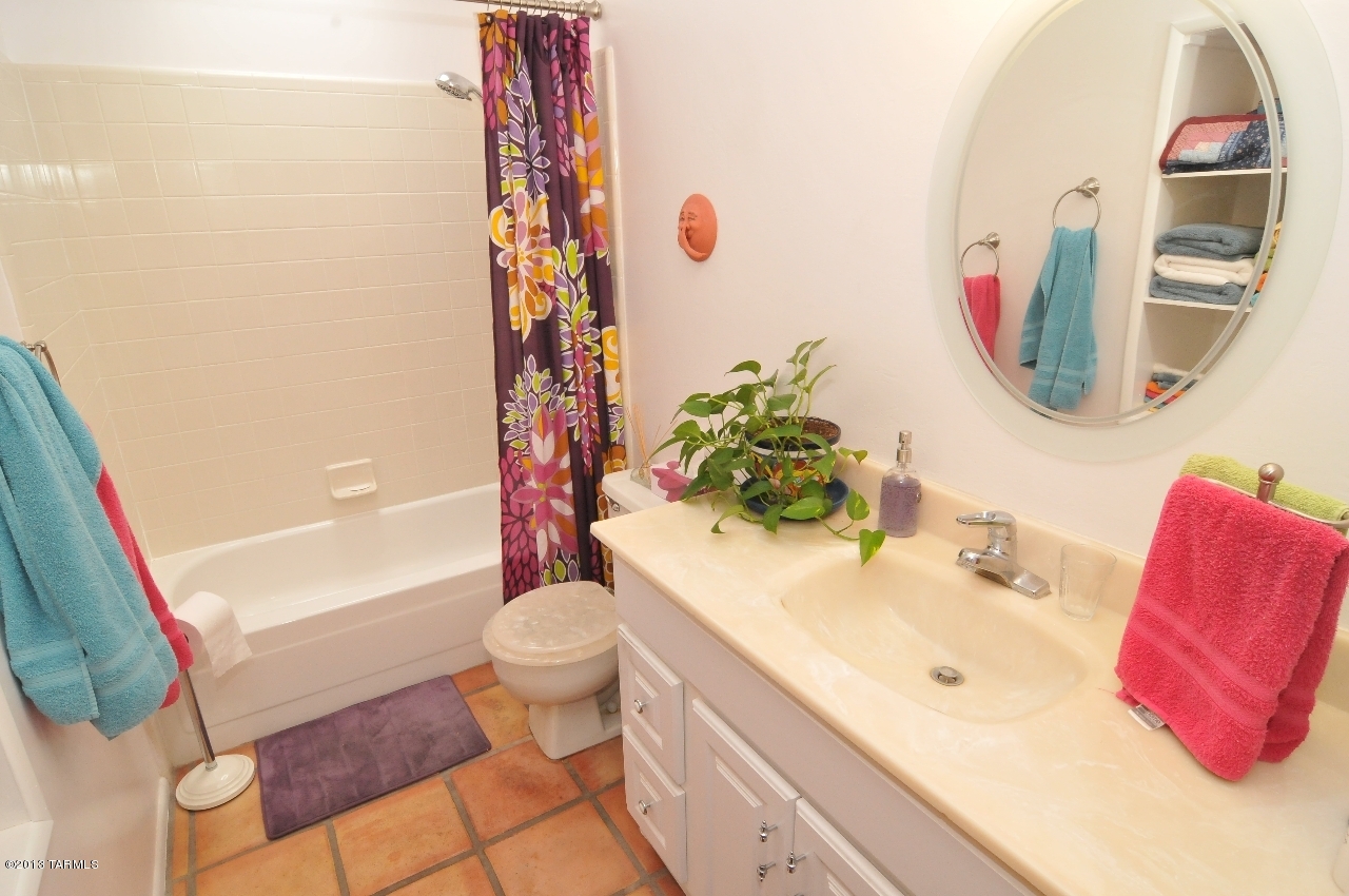 4501 N Tortolita Road