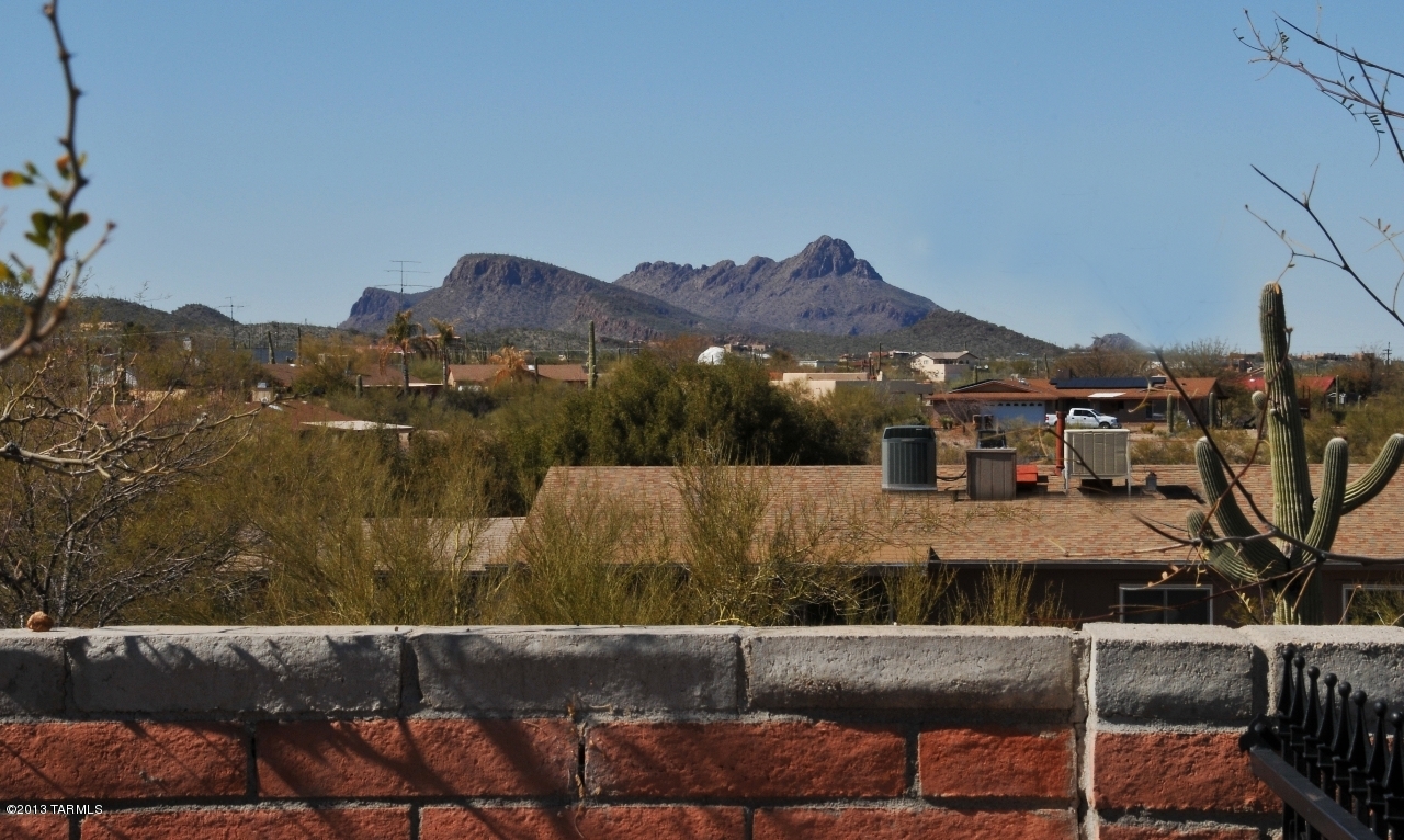 4501 N Tortolita Road