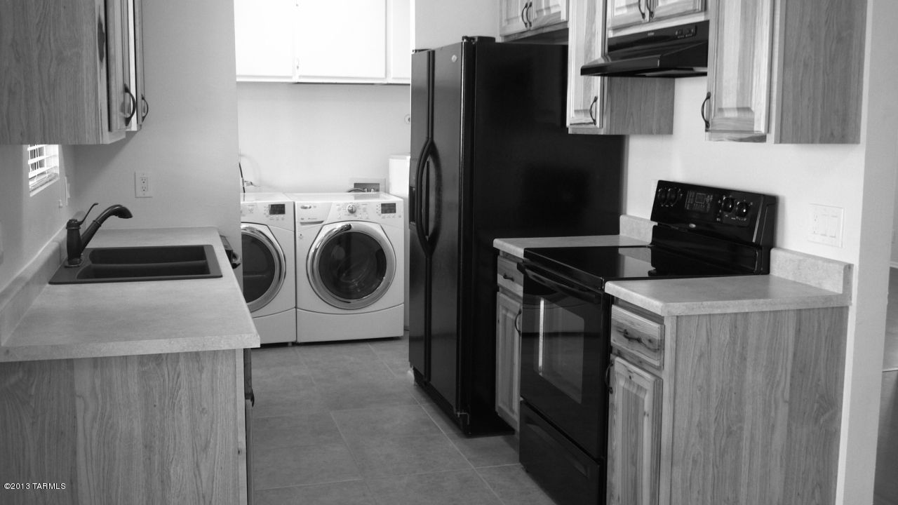 11078 W Laguna Drive