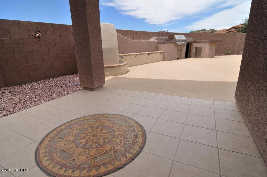 60224 E Greystone Drive