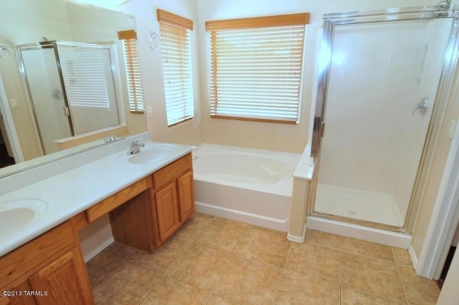 60224 E Greystone Drive