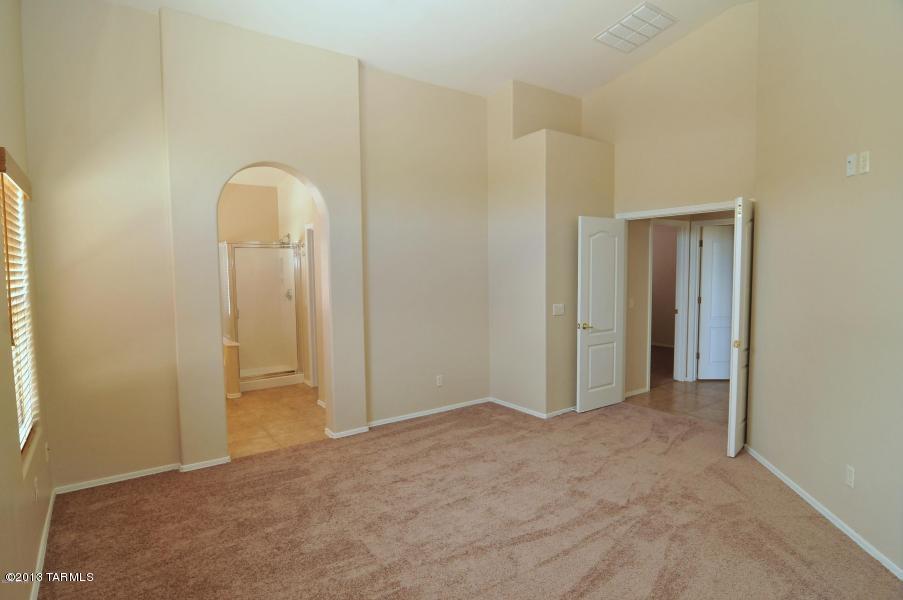 60224 E Greystone Drive