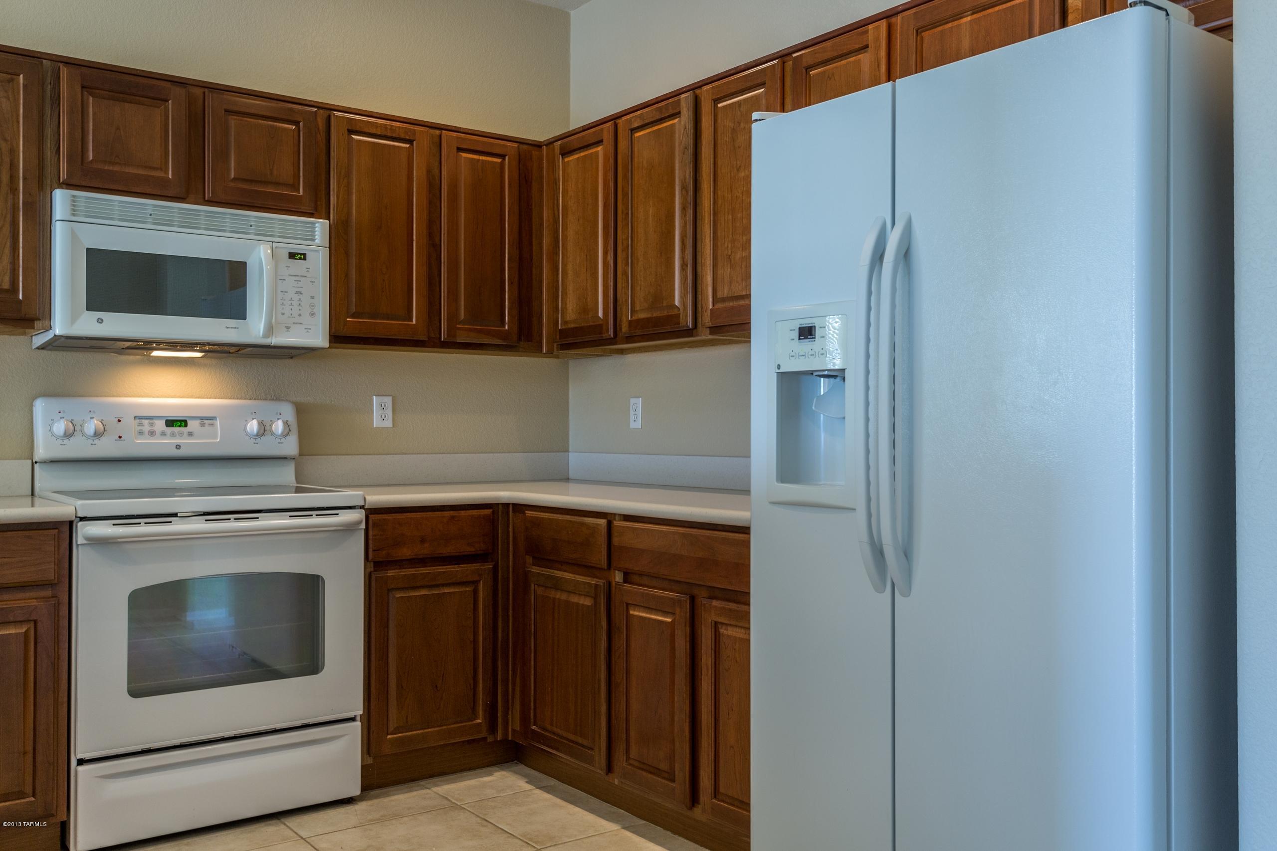 33925 S Alvarado Street