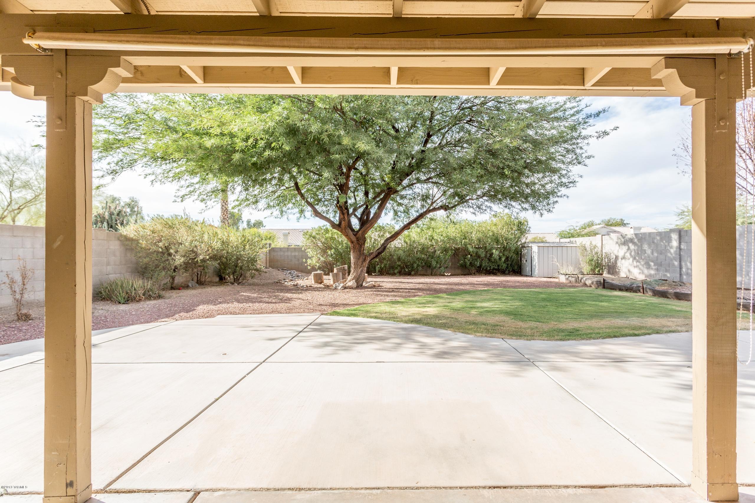 6756 W Alegria Drive