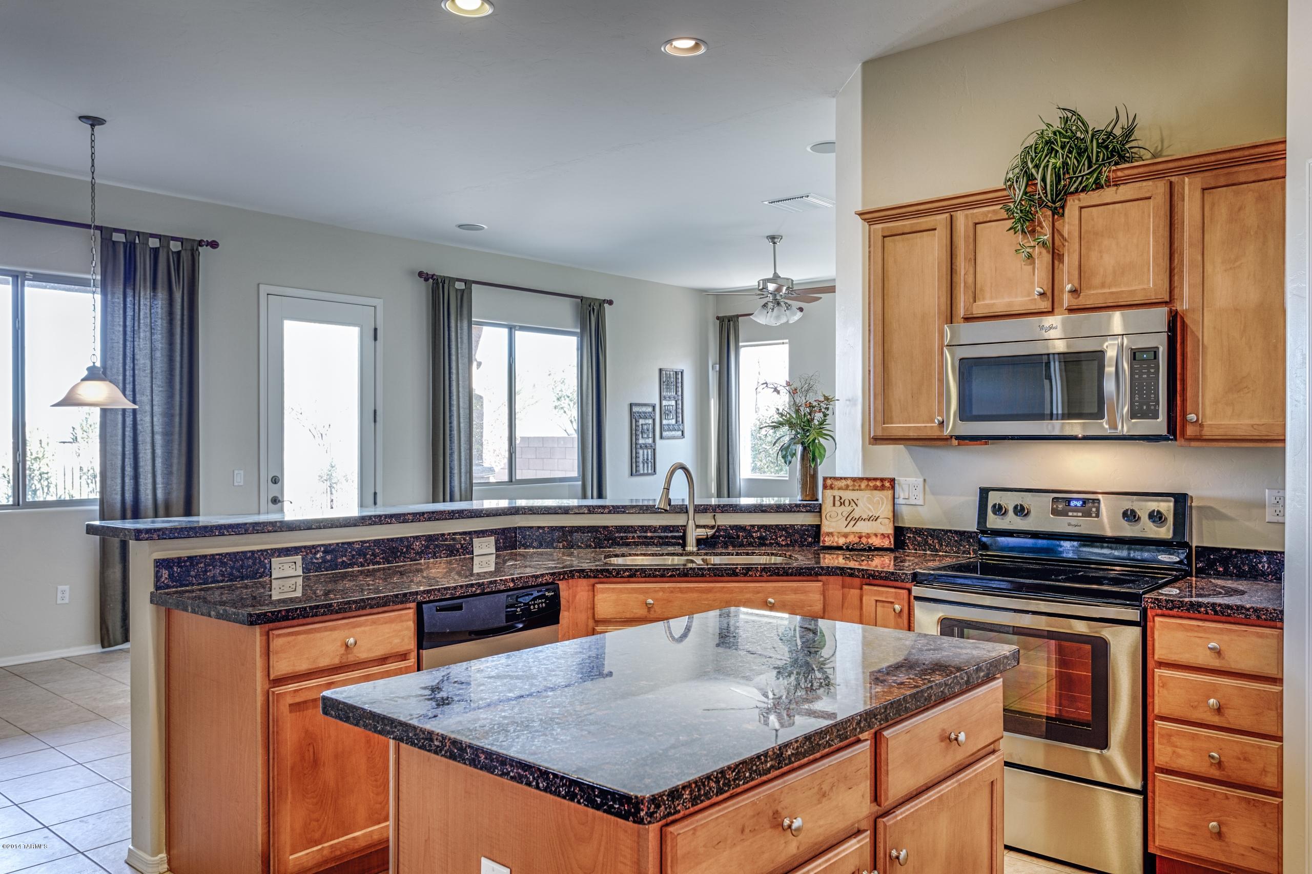 11474 W Kalamansi Drive