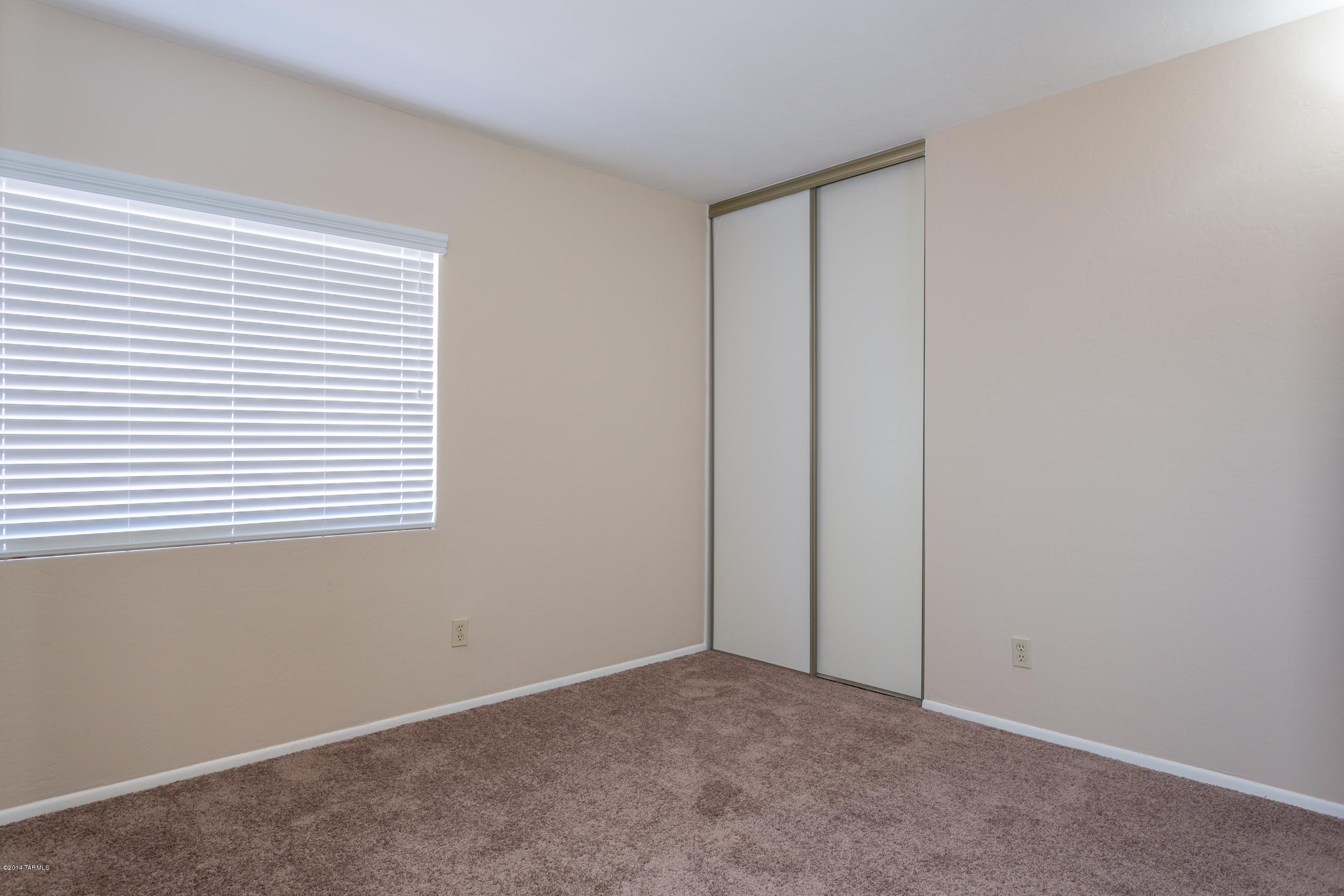 3470 W Simone Street