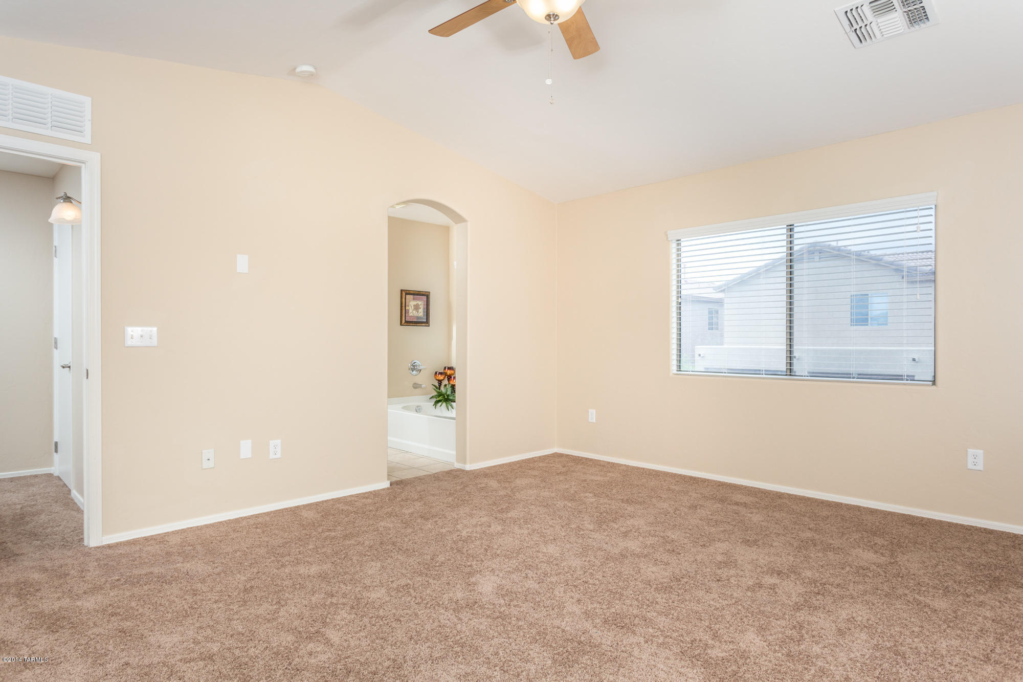 12754 E Red Iron Trail