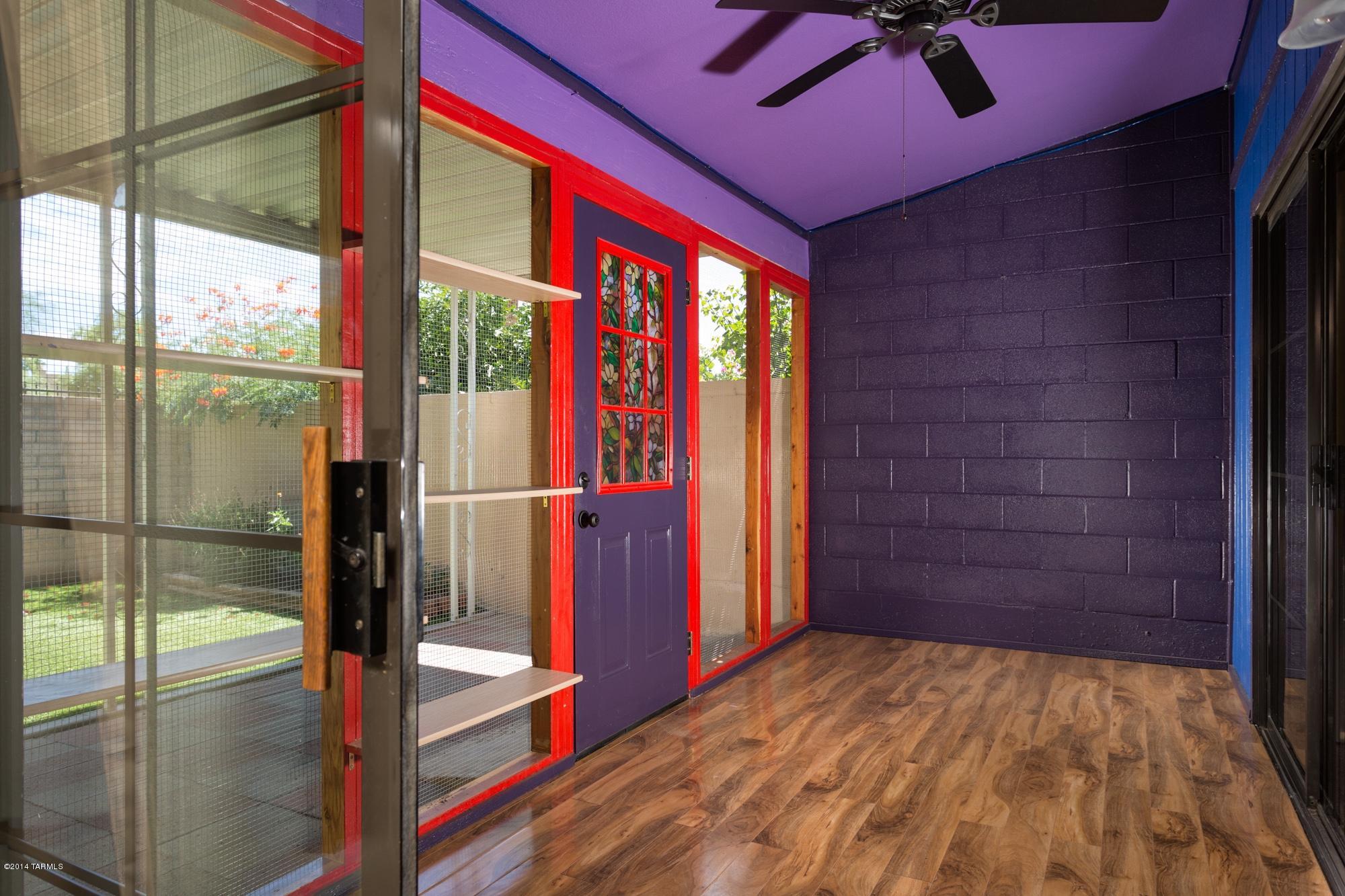 1747 S Thaxton Drive