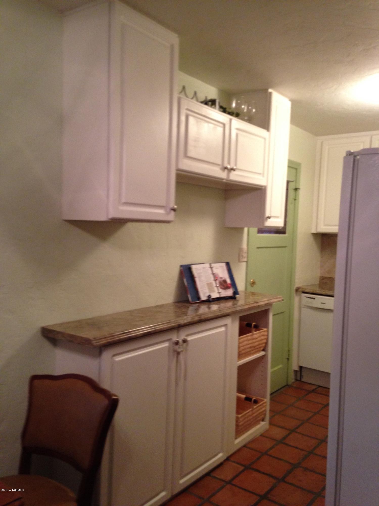 1216 N Mckinley Avenue