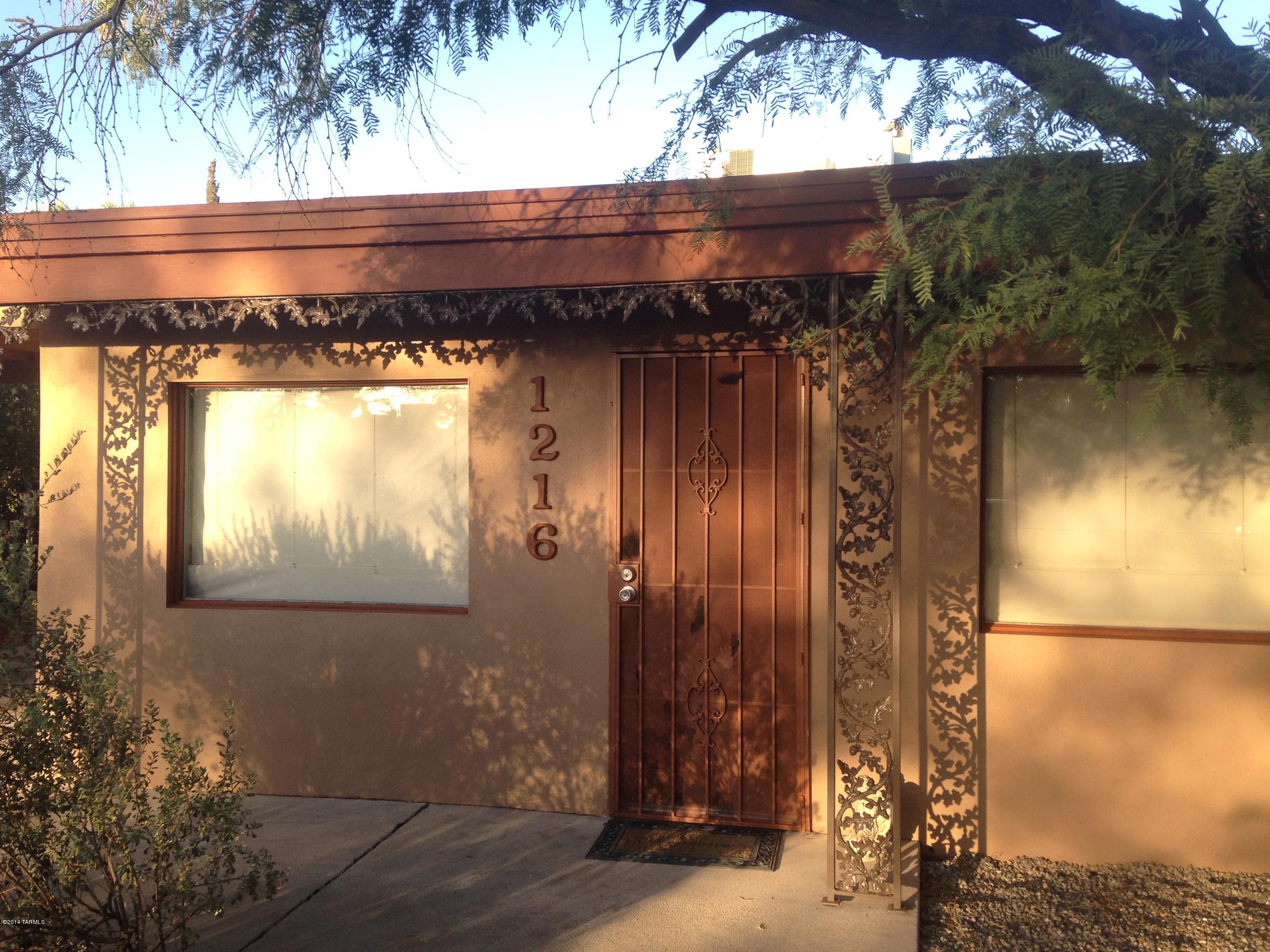 1216 N Mckinley Avenue