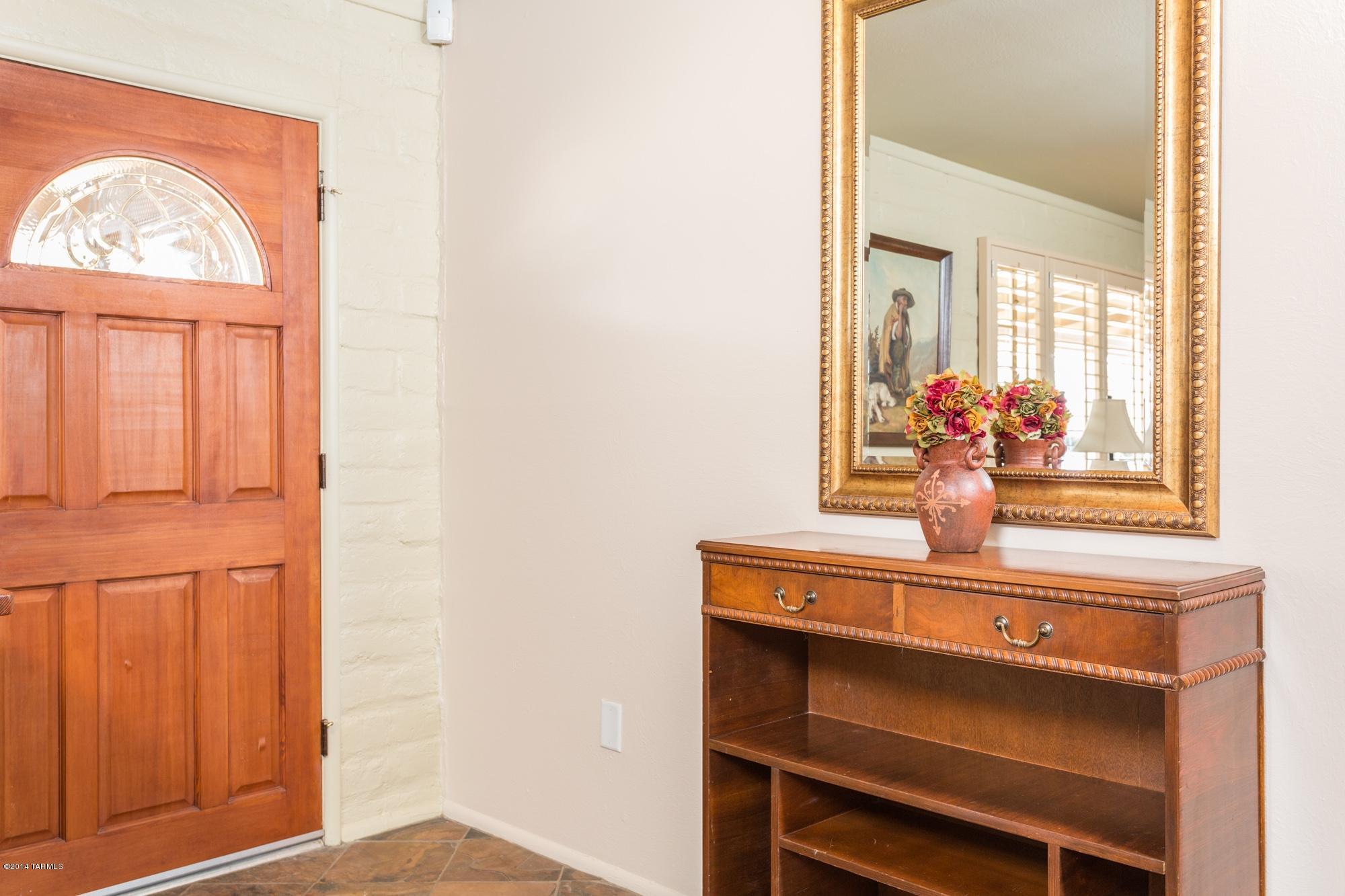 3357 N Christmas Avenue