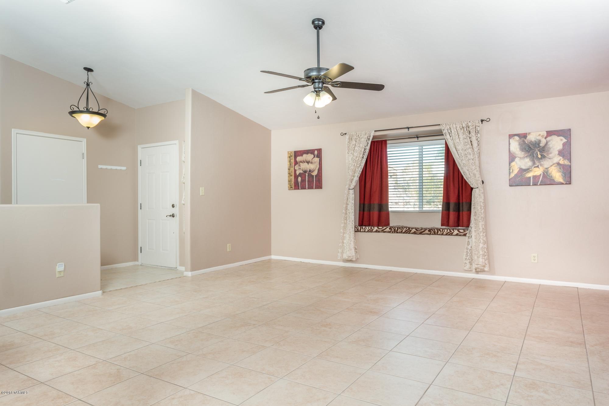 9725 N Sherbrooke Street