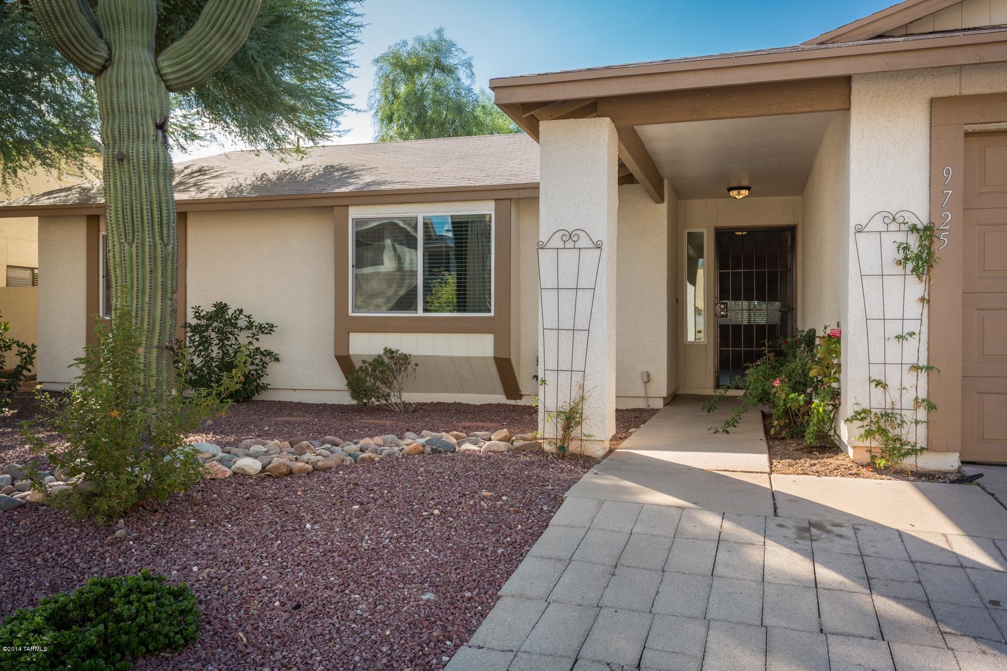 9725 N Sherbrooke Street