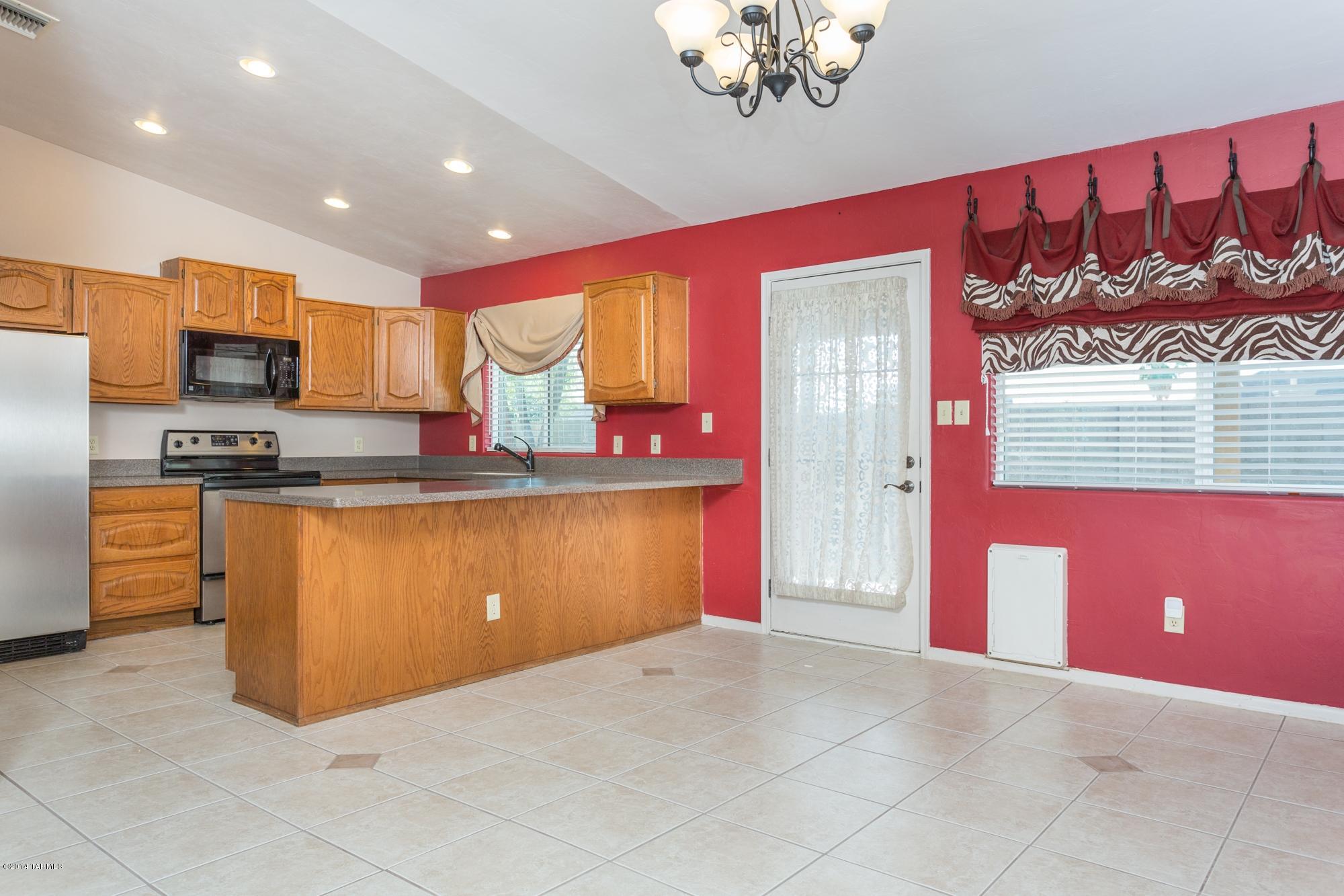 9725 N Sherbrooke Street