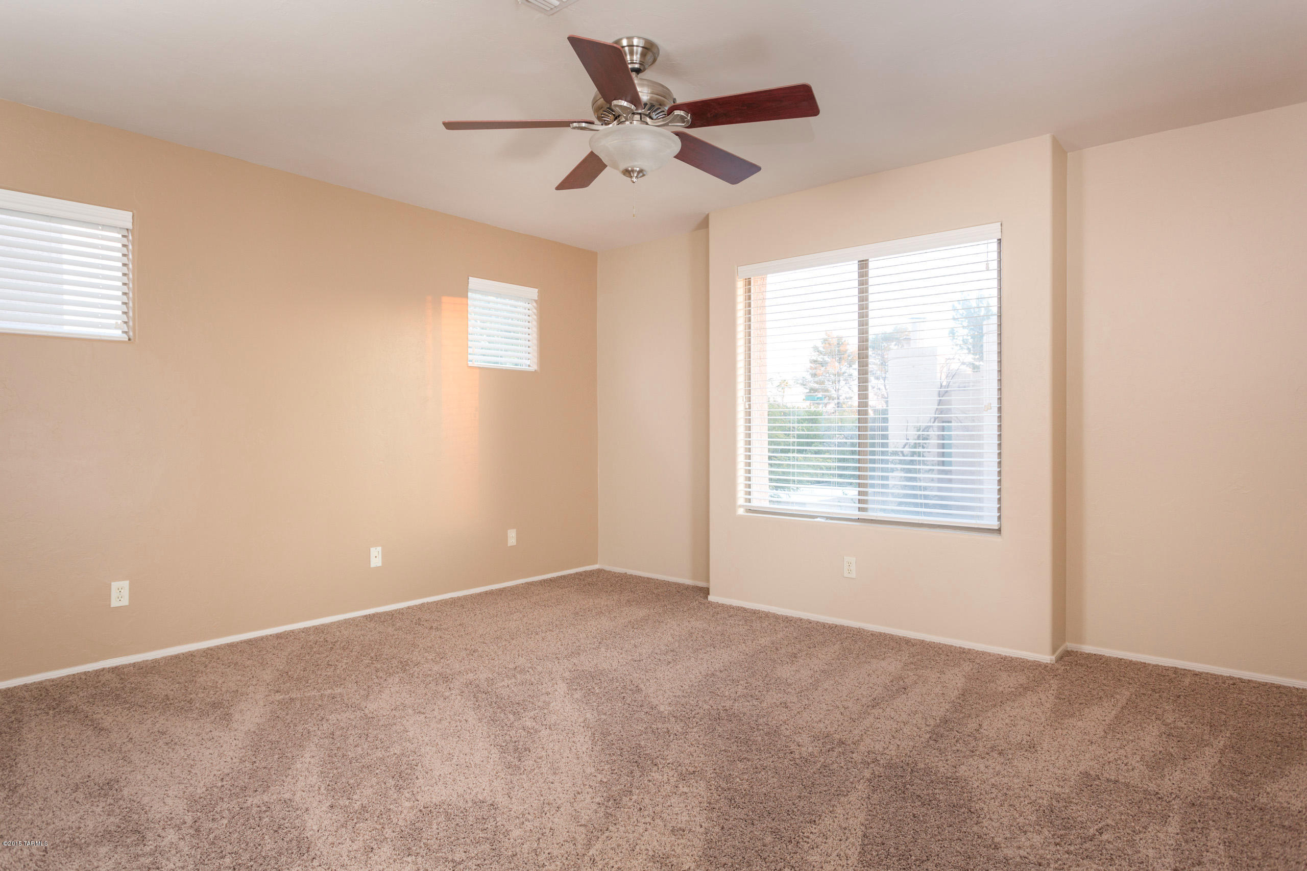 2949 E Racquet Court