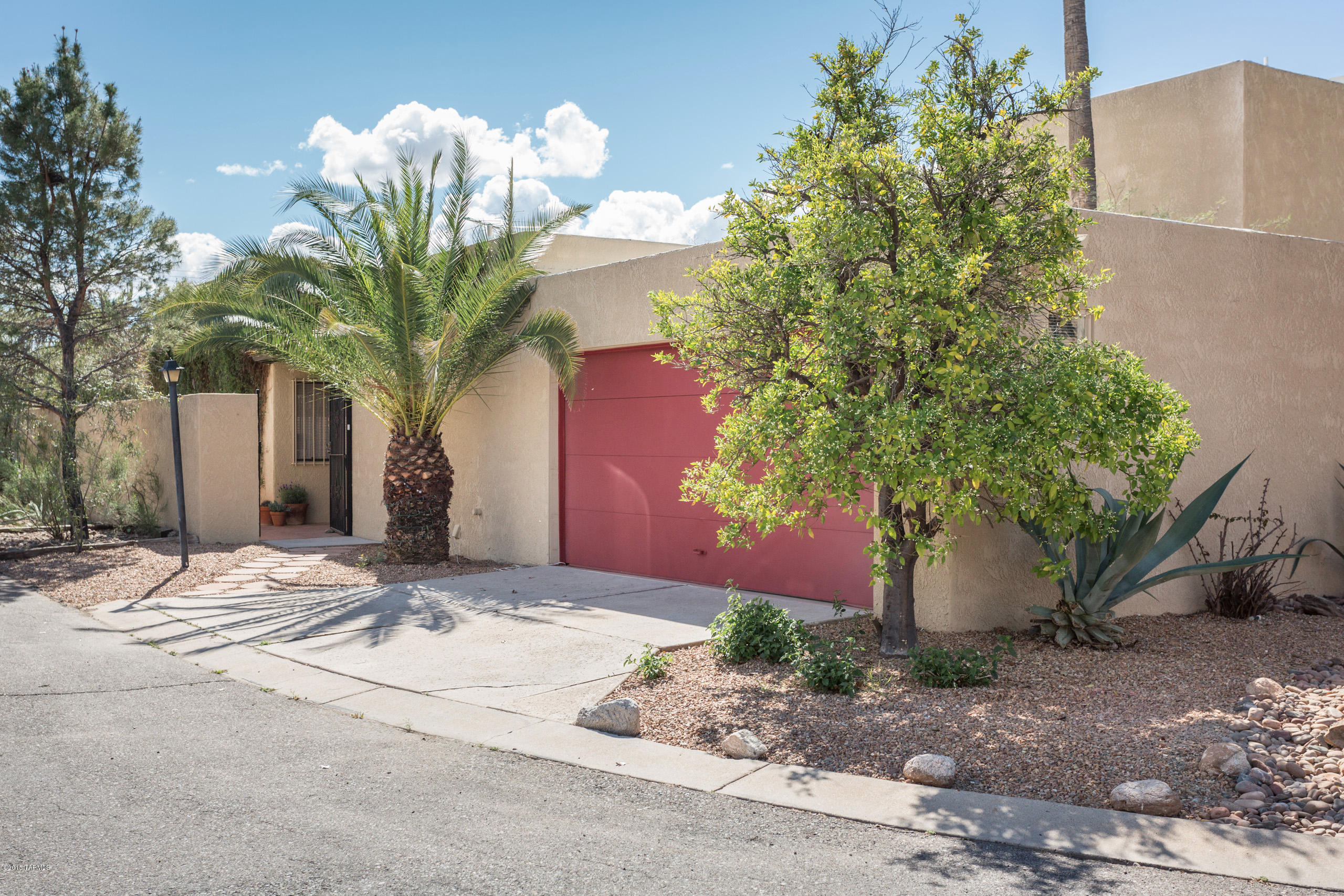 5322 E Beverly Fair Drive