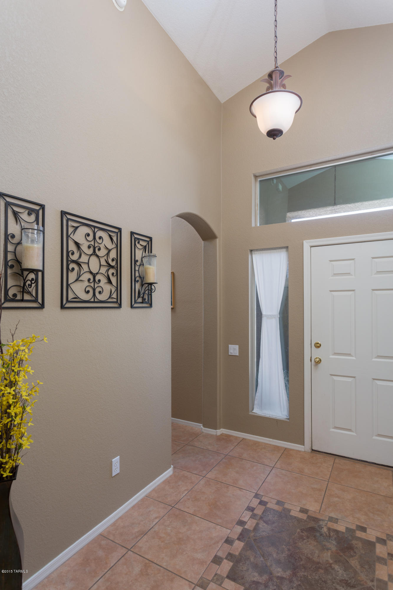 9931 N Blue Crossing Way