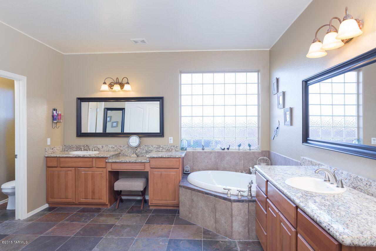 10503 W Mallow Drive