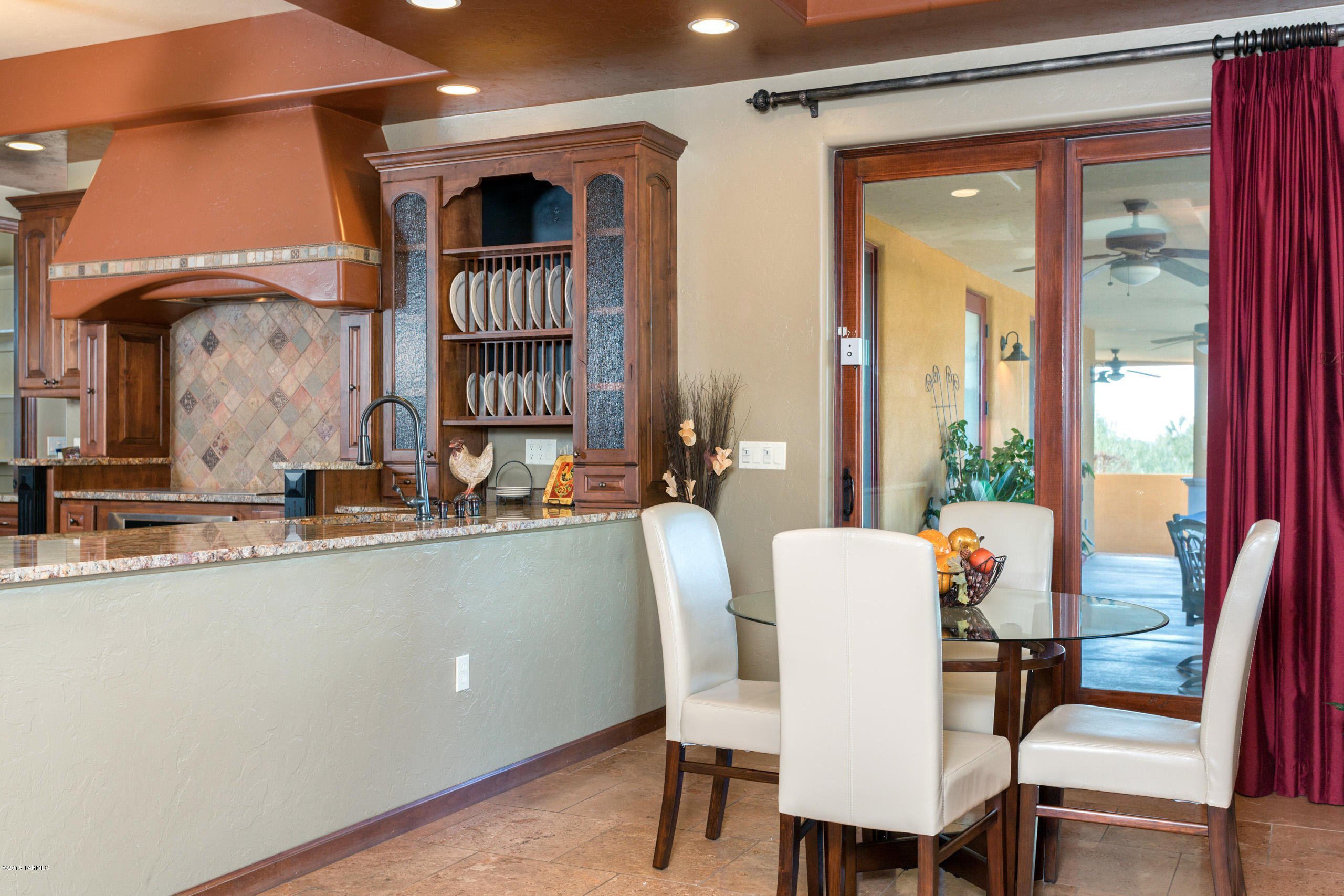 5445 N Calle La Cima