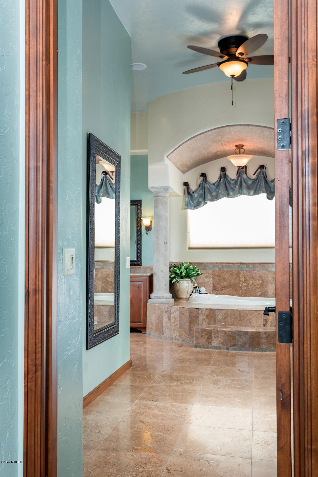 5445 N Calle La Cima