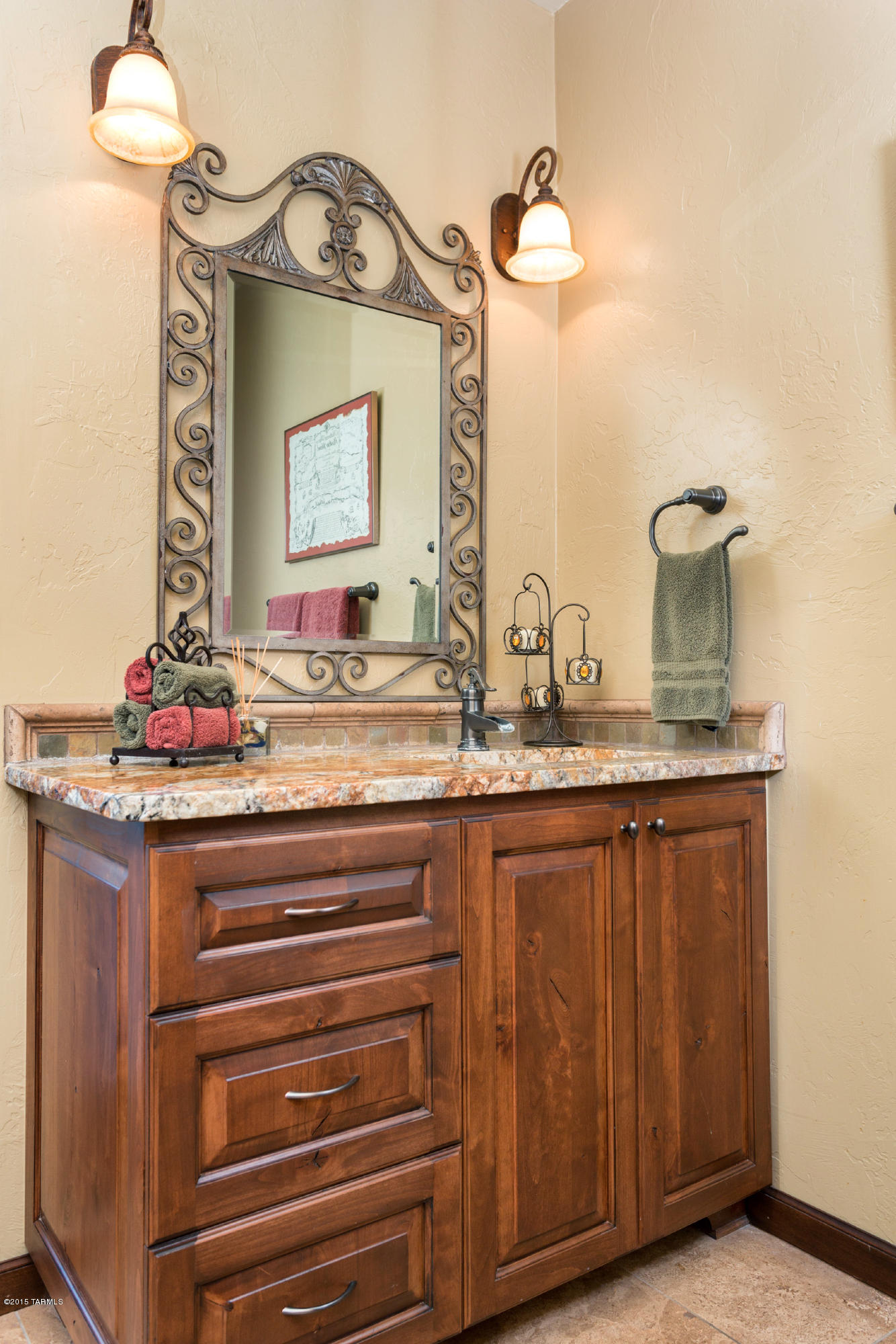 5445 N Calle La Cima