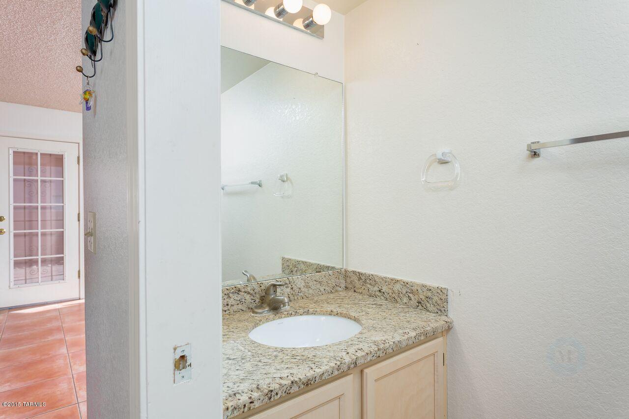3745 W Hideout Trail