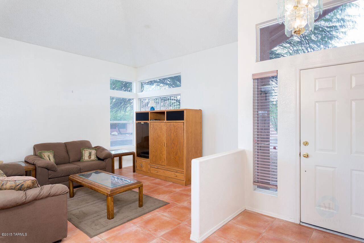 3745 W Hideout Trail