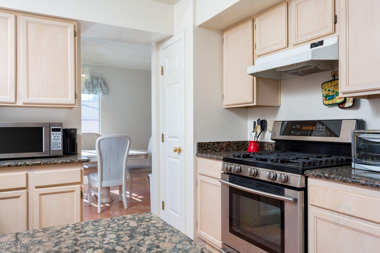 3745 W Hideout Trail