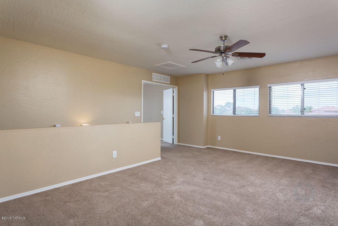 597 W Palo Verde Street