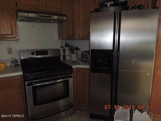 2617 W Lazybrook Drive